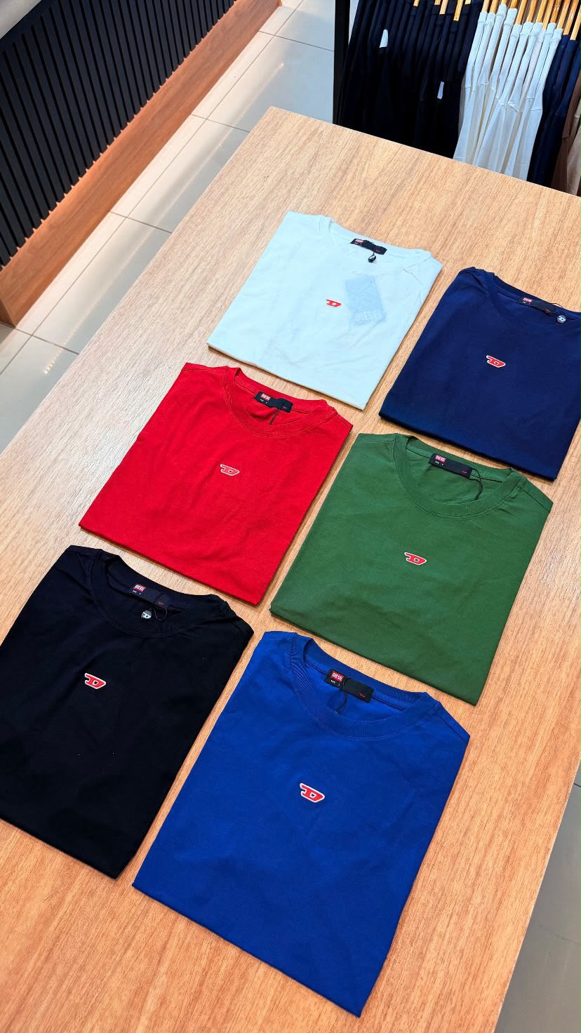 Camisetas premium Diesel em diferentes cores